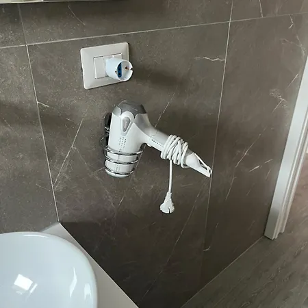 Mia House A 7 Minuti Dalla Metro شقة Pioltello