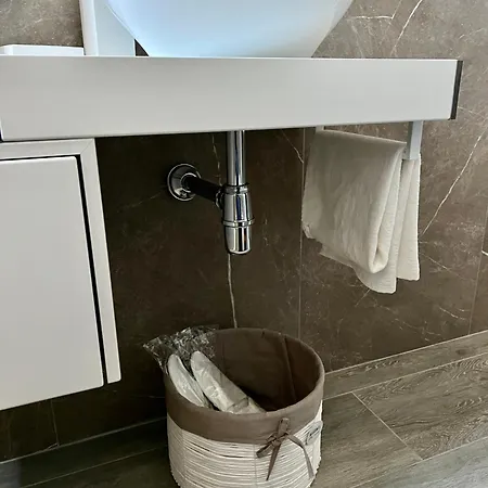 Mia House A 7 Minuti Dalla Metro شقة Pioltello