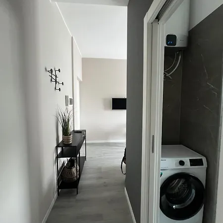 شقة Mia House A 7 Minuti Dalla Metro