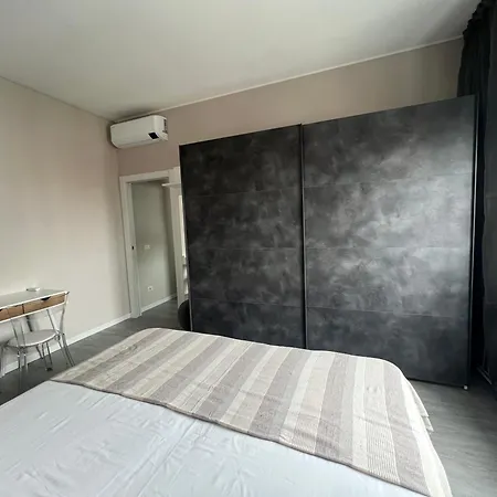 شقة Mia House A 7 Minuti Dalla Metro