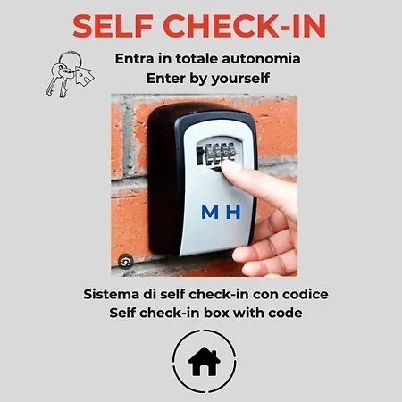 Mia House A 7 Minuti Dalla Metro شقة *